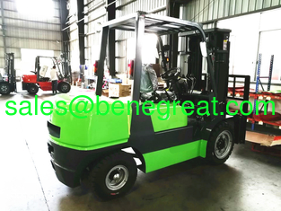 Chine Téléchargeur diesel de 3 tonnes avec moteur Isuzu, chargeur de 3 tonnes avec transmission hydraulique fournisseur