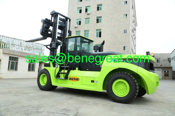 Téléchargeur diesel de 30 tonnes avec transmission hydraulique Téléchargeur diesel lourd pour le manutention de conteneurs fournisseur