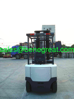 2.0 tonnes de chariot élévateur à batterie 2,0 tonnes de chariot élévateur 2,0 tonnes de chariot élévateur éclectique avec batterie AC à vendre fournisseur