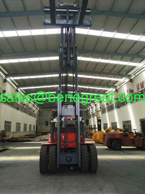 Chinois 12 tonnes/13 tonnes/14 tonnes conteneur chariot élévateur 12 tonnes chariot élévateur lourd avec liste de prix moteur Cummins fournisseur