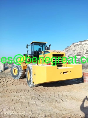 BEM998-42T Puissant chargeur de carrière avec une capacité de 42000 kg et une hauteur de levage de 3200 mm fournisseur