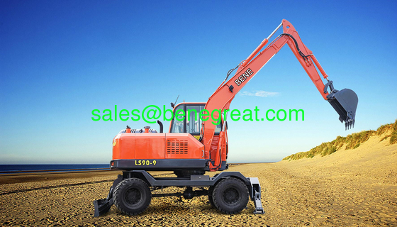 Excavateur à roues de 6 t/7T/8T/9T avec seau de 0,28cbm Excavateur à roues de 7 t avec prise de bûcher pour le chargement de bois fournisseur