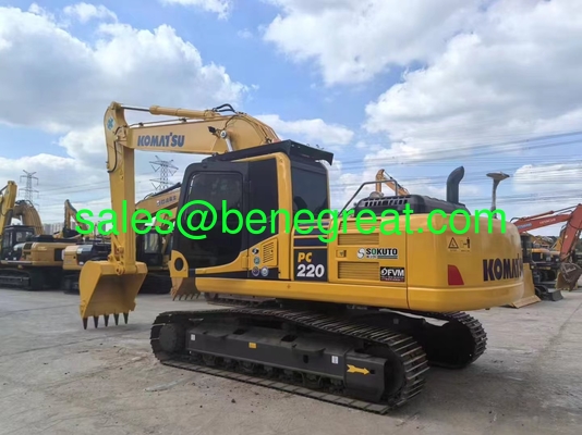 La chaussure à roues de 600 mm est une excavatrice Komatsu de 9,7 mètres. fournisseur