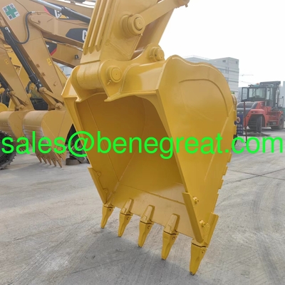 La chaussure à roues de 600 mm est une excavatrice Komatsu de 9,7 mètres. fournisseur