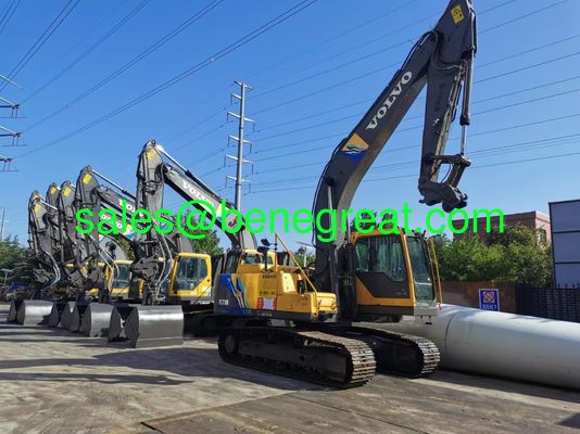 Excavatrice EC210 utilisée 263KW 21,5 tonnes 9,7 mètres portée de creusement fournisseur