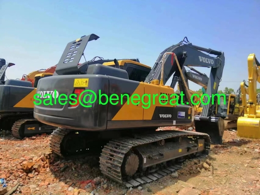 Excavateur VOLVO EC210 utilisé 263KW 21,5 tonnes 9,7 mètres de portée de creusement fournisseur