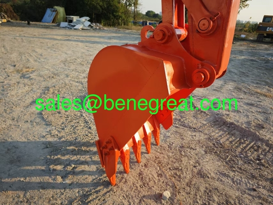 Excavateur HITACHI d'occasion à vendre Usé couleur rouge HITACHI ZX130H Excavateur avec 1225 heures fournisseur