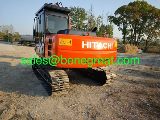 HITACHI 12,5 tonnes creuseuse ZX130H Excavateur d'occasion avec 1025 heures fait au Japon fournisseur