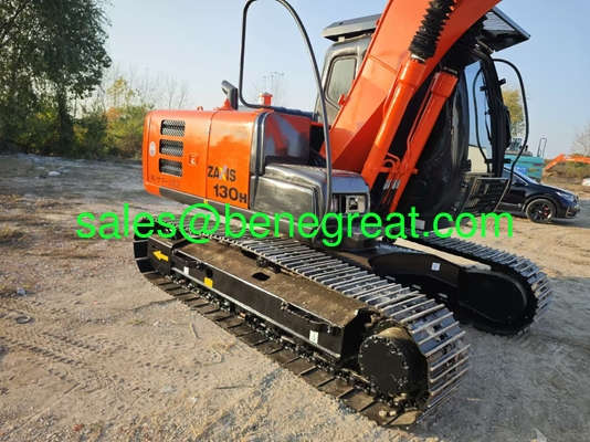 HITACHI 12,5 tonnes creuseuse ZX130H Excavateur d'occasion avec 1025 heures fait au Japon fournisseur