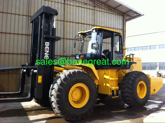 15ton empilhador todo-terreno  Empilhador todo-o-terreno15ton baixo preço fournisseur