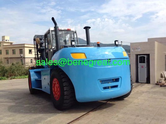 Camion élévateur à 35 tonnes FD350 avec capacité de charge 35000kg Camion élévateur à 35 tonnes CPCD350 avec transmission ZF fournisseur
