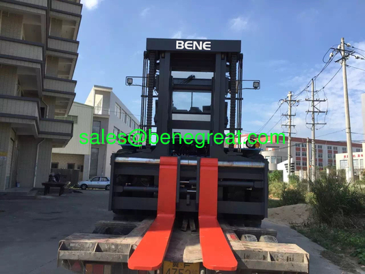 Camion élévateur à 35 tonnes FD350 avec capacité de charge 35000kg Camion élévateur à 35 tonnes CPCD350 avec transmission ZF fournisseur