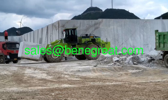 Chargeur de blocs chinois de 28 à 32 tonnes, chargeur élévateur de 28 tonnes utilisé pour les travaux de carrière fournisseur