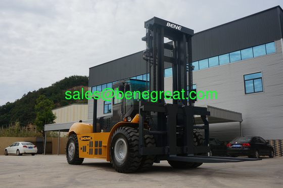 BENE chariot élévateur de 35 tonnes FD350 avec capacité de charge 35000kg chariot élévateur de 35 tonnes CPCD350 avec transmission ZF fournisseur