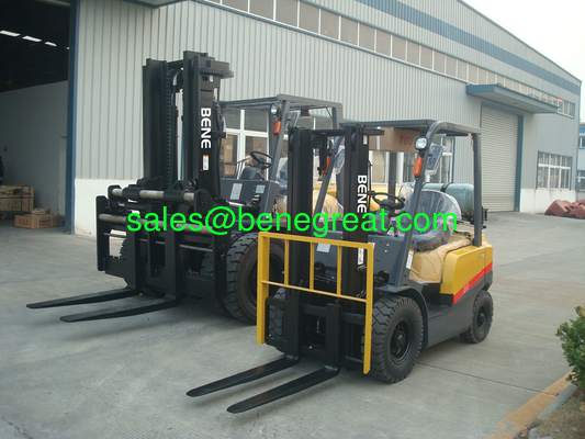 BENEN 10 ton forklift truck VS TCM 10 ton diesel forklift with ISUZU 6BG1 engine fournisseur