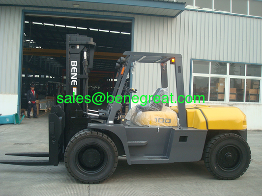 BENEN 10 ton forklift truck VS TCM 10 ton diesel forklift with ISUZU 6BG1 engine fournisseur