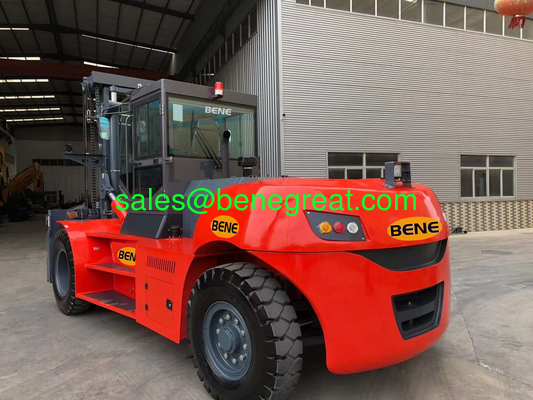 Chinois 14,0 tonnes à 18 tonnes gros chariot élévateur diesel avec moteur Cummins 15 tonnes chariot élévateur conteneur à vendre fournisseur