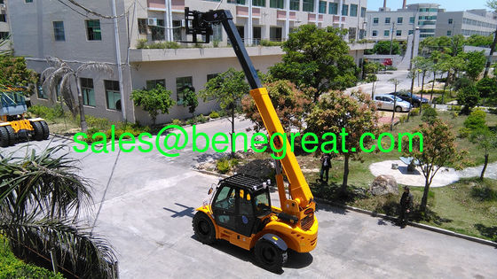 Chariot élévateur télescopique de 2,5 tonnes avec moteur Cummins fournisseur