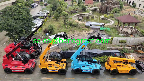 2.5ton to 12ton telehandler 3 ton telescopic forklift 4ton 4X4 WD all terrain forklift fournisseur